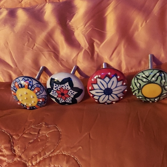 Ceramic Knobs Set - Multicolor - Picture 3 of 6
